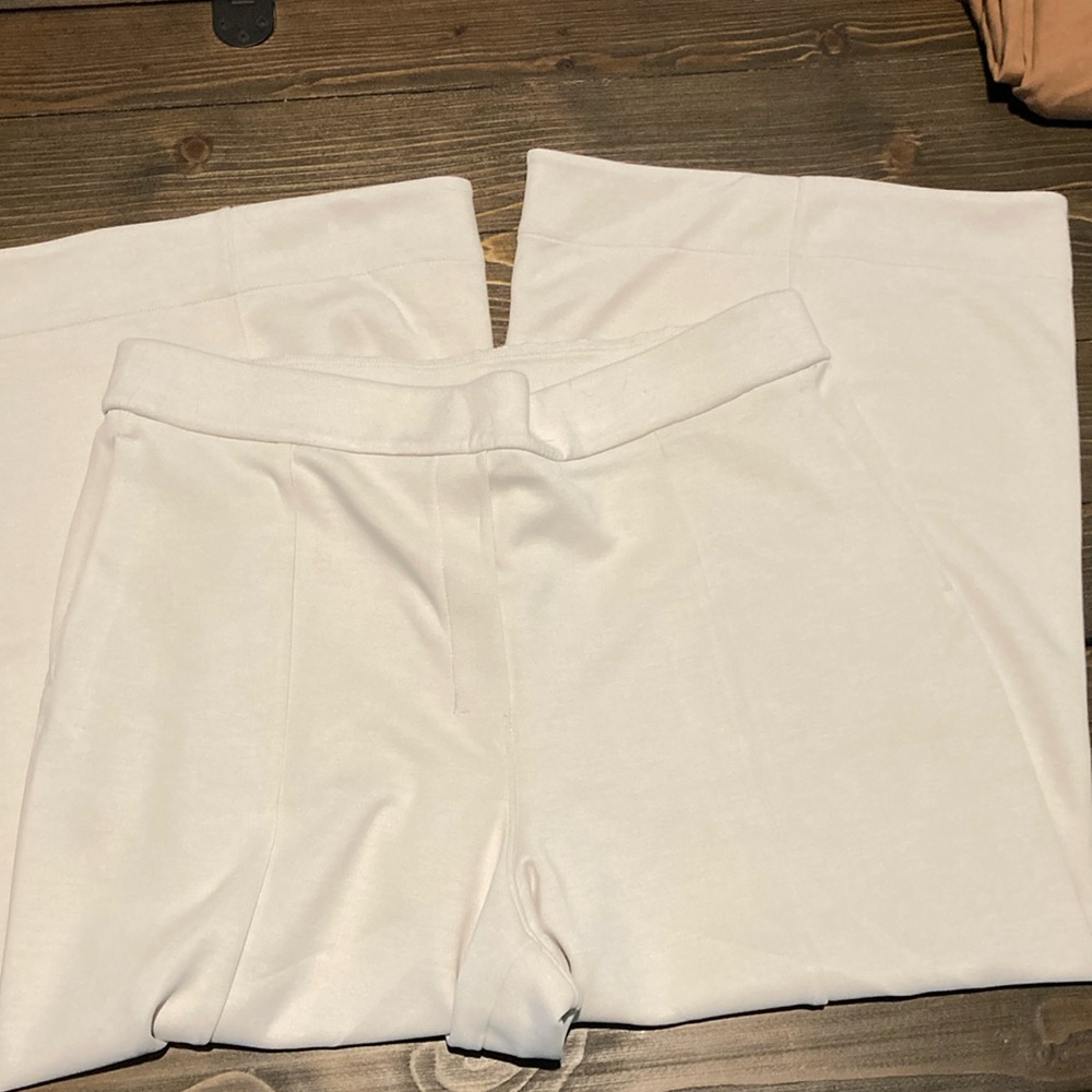 Lululemon cropped pants